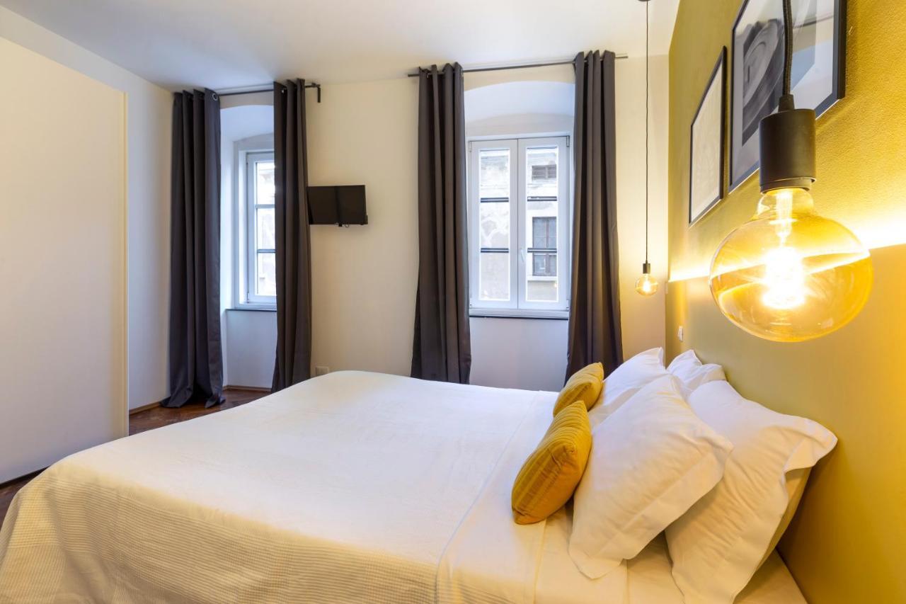 Tram Apartment For 4 Guests Trieste Dış mekan fotoğraf