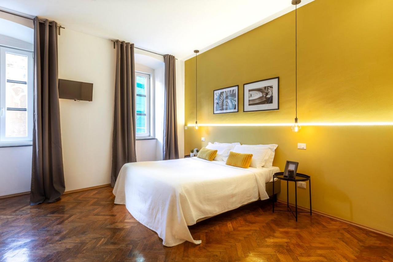 Tram Apartment For 4 Guests Trieste Dış mekan fotoğraf